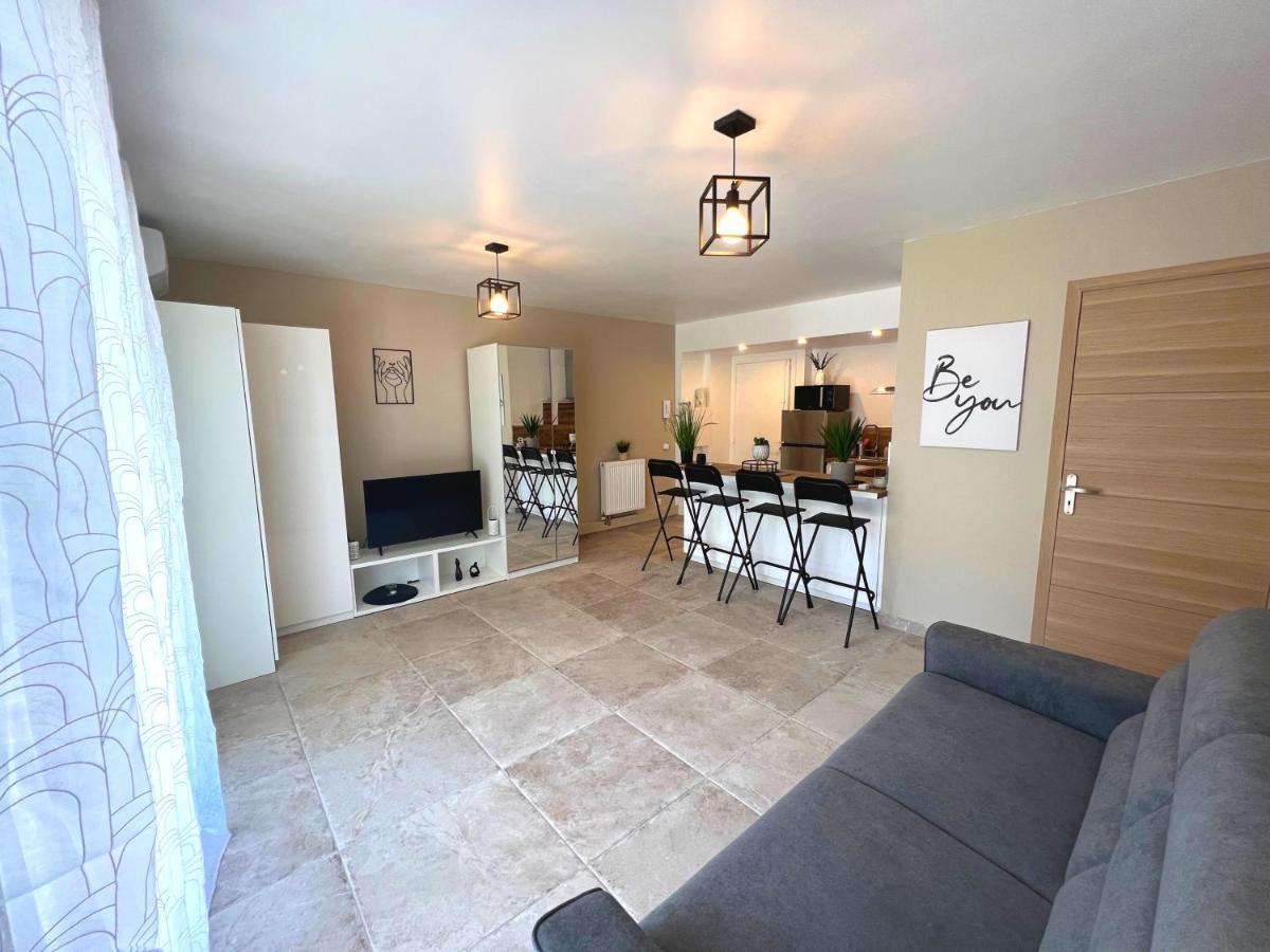 Cosy Madrid, Appartement Proche De La Mer Κάννες Εξωτερικό φωτογραφία