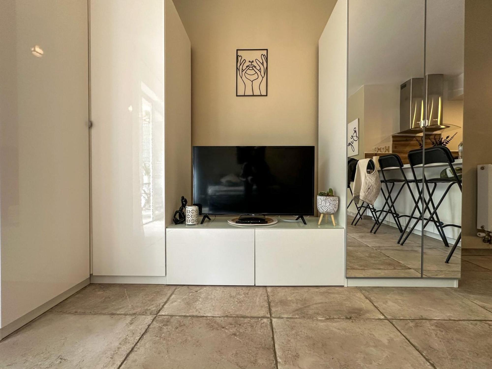 Cosy Madrid, Appartement Proche De La Mer Κάννες Εξωτερικό φωτογραφία